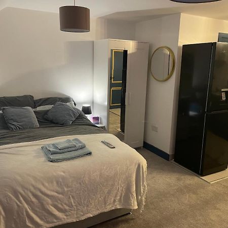 Lovely Studio Apartment Located In برمنغهام المظهر الخارجي الصورة