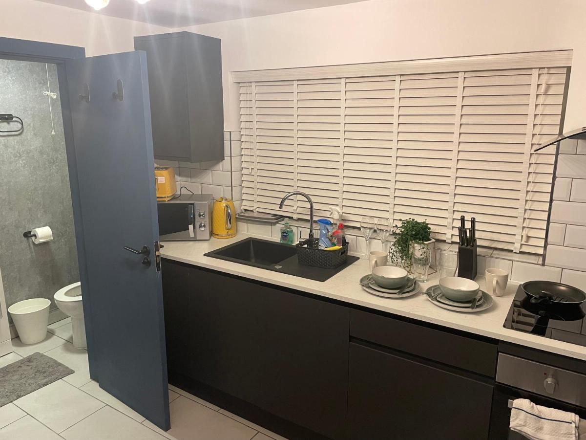 Lovely Studio Apartment Located In برمنغهام المظهر الخارجي الصورة